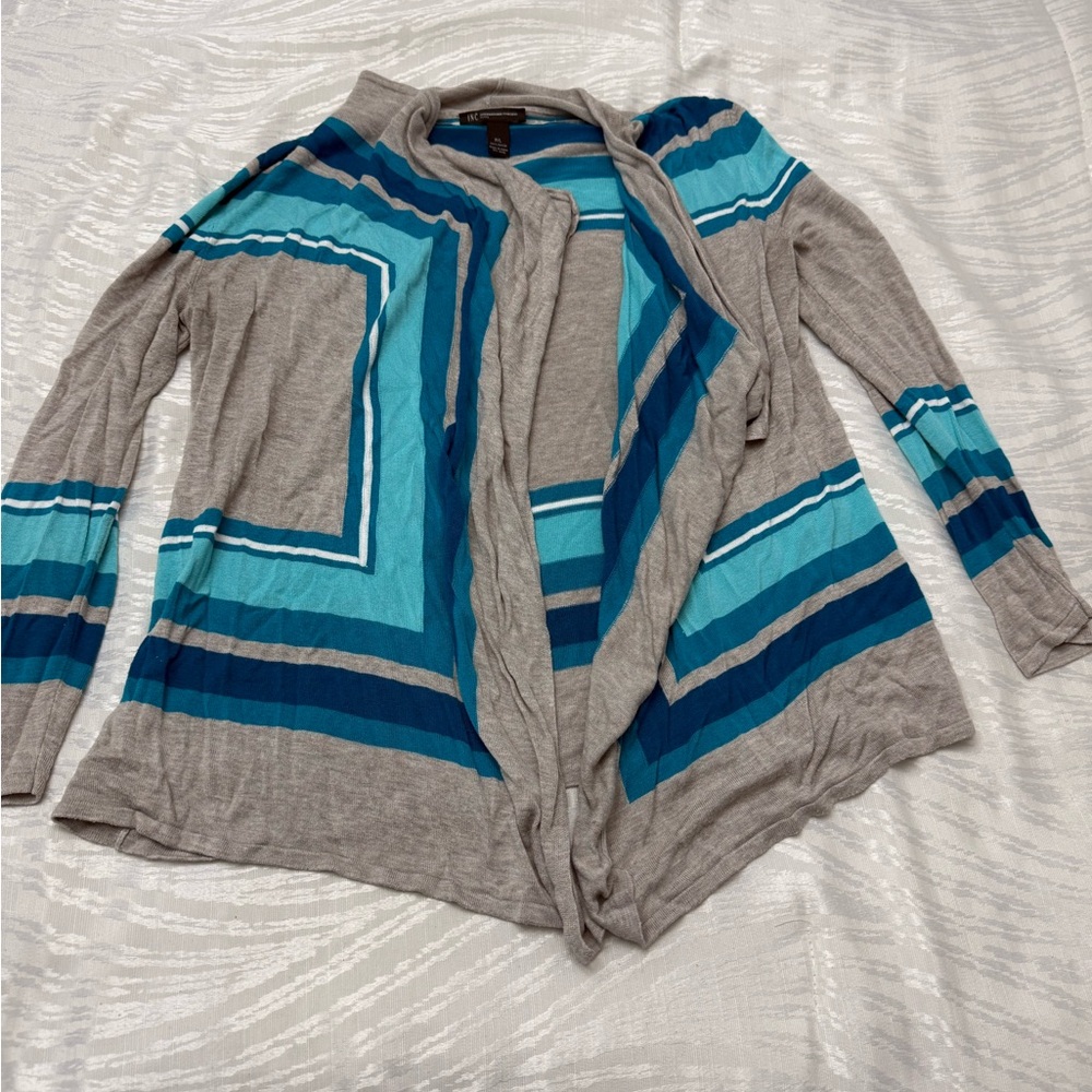 Cardigan bundle - Picture 2 of 5